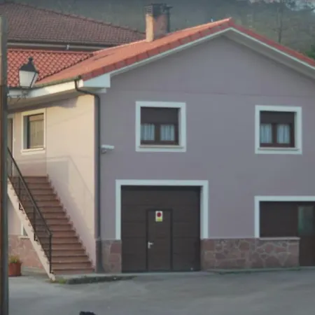 Casa Balbi Chalet Canales (Asturias)