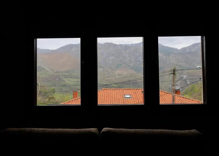 Casa Balbi * Canales (Asturias)